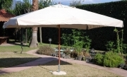 Ombrellone a braccio centrale legno mod. Oasis 3x2 mt telo ecru idro prof.le