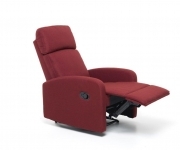 Poltrona mod. Mirella rosso recliner manuale a 3 posizioni tessuto 104x89x69cm