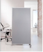 Parete divisoria da ufficio colore grigio chiaro connettori magnetici